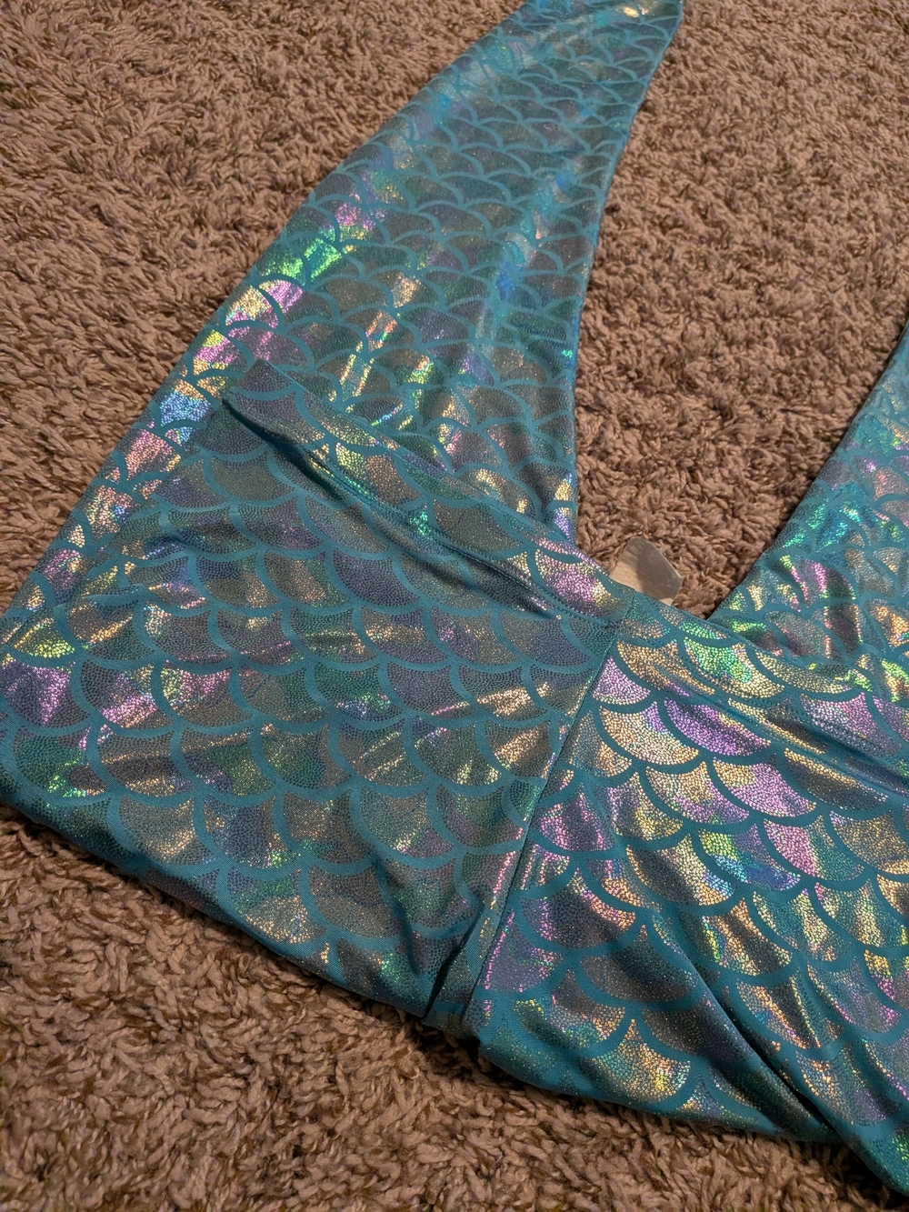Blue Mermaid Scale Leggings - - Picture 4 of 10